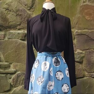 Black button down pussybow blouse